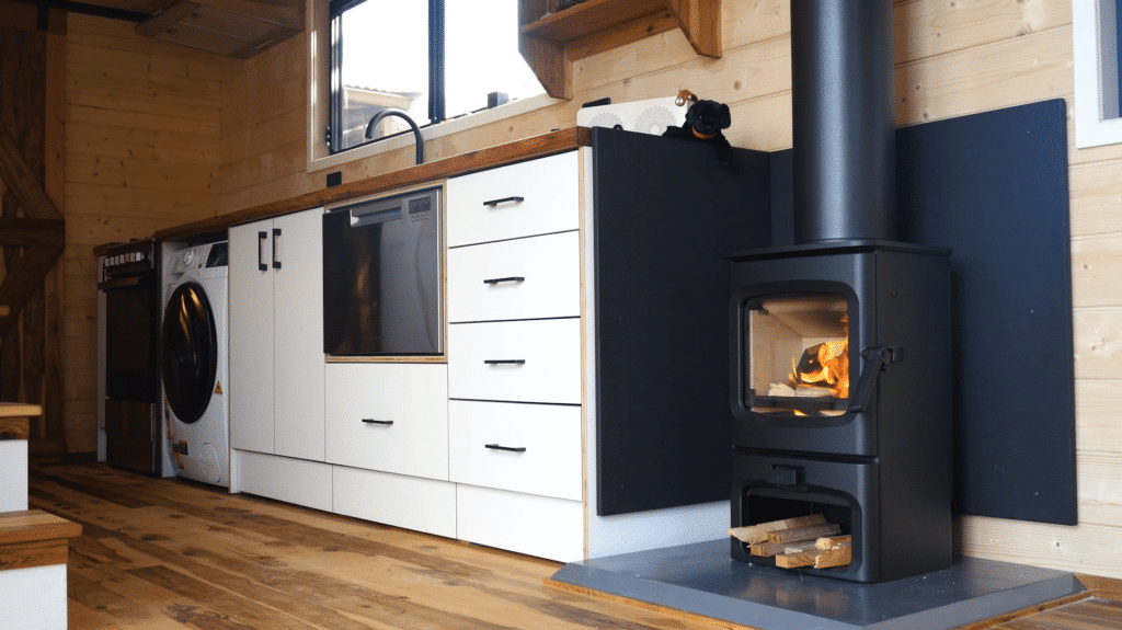 Charnwood Aire 3 - Image 6